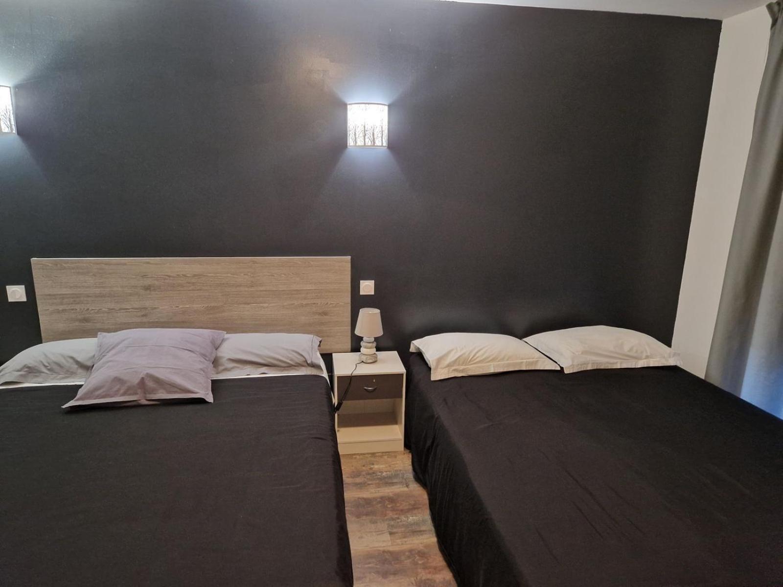 Hotel Restaurant Mas Del Gall Castelnou Ngoại thất bức ảnh