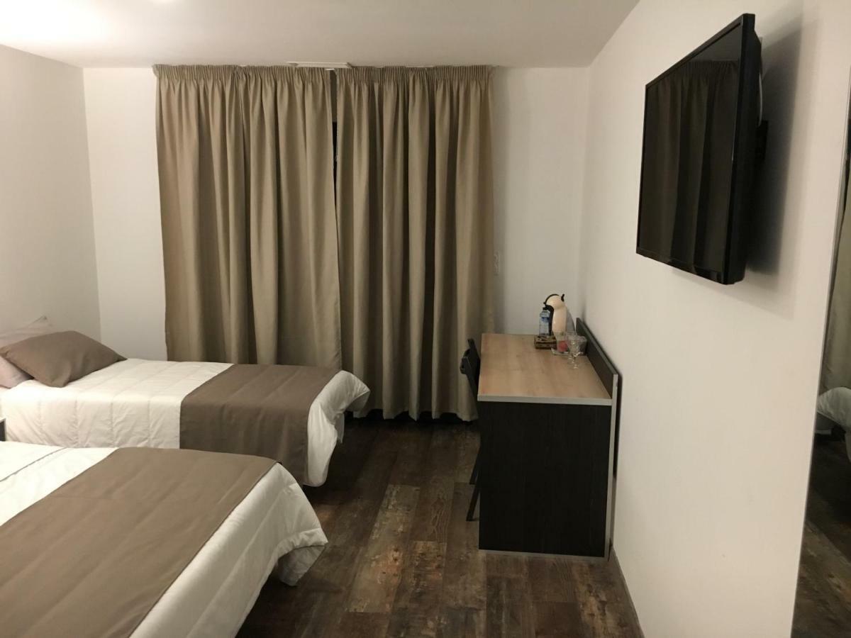 Hotel Restaurant Mas Del Gall Castelnou Ngoại thất bức ảnh